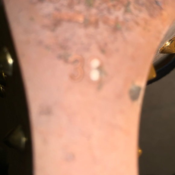 Gucci Black Gold Studded Cork Wedges Sandal-38 - Picture 5 of 11